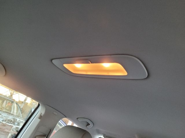 bontott VW GOLF V Hűtőventilátor Keret