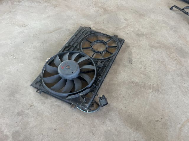 bontott VW GOLF V Hűtőventilátor
