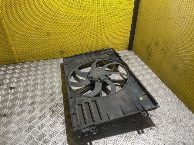 bontott VW GOLF V Hűtőventilátor