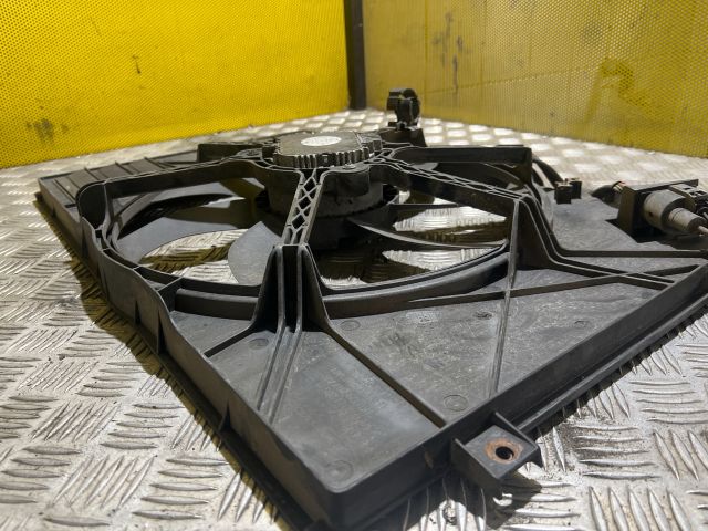 bontott VW GOLF V Hűtőventilátor