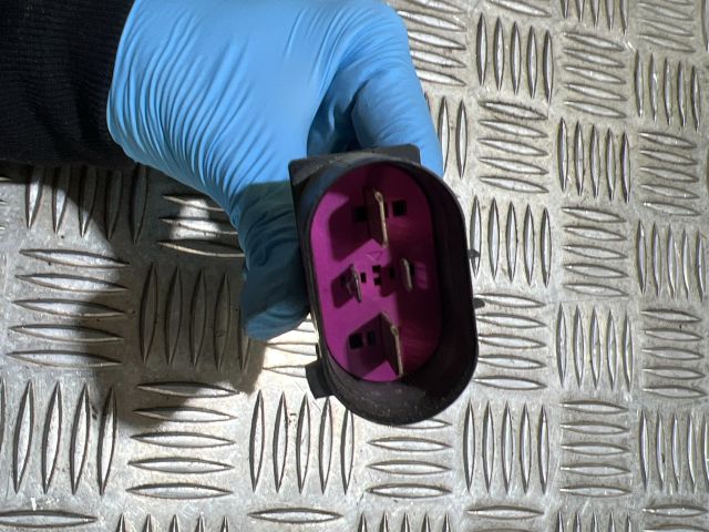 bontott VW GOLF V Hűtőventilátor