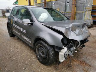 bontott VW GOLF V Jobb első Gólyaláb (Lengécsillapító, Rugó)