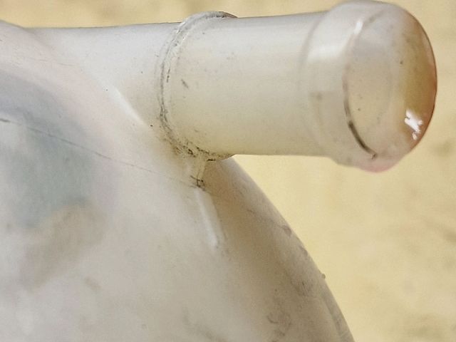 bontott VW GOLF V Kiegyenlítő Tartály