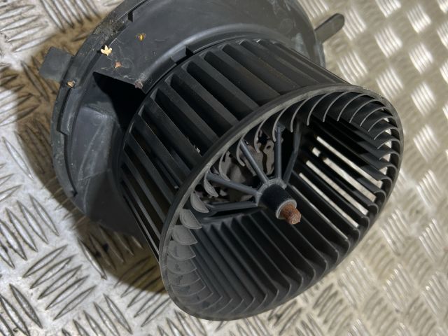 bontott VW GOLF V Klímahűtő Ventilátor