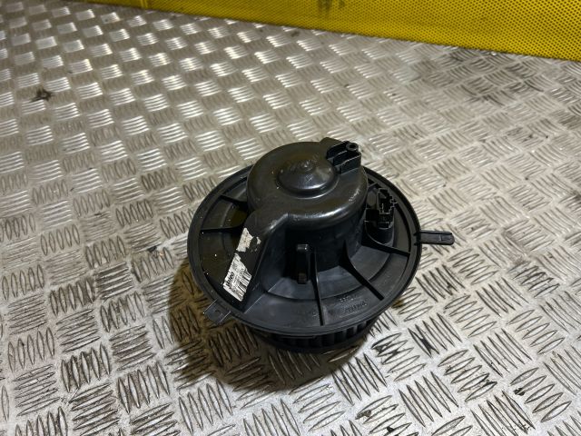 bontott VW GOLF V Klímahűtő Ventilátor