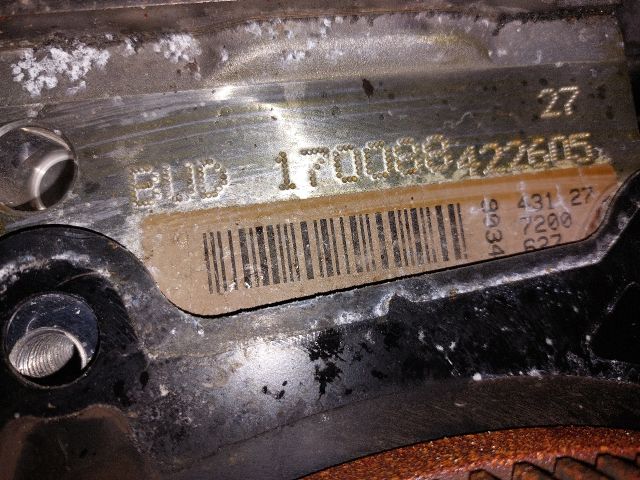 bontott VW GOLF V Komplett Motor (Segédberendezésekkel)