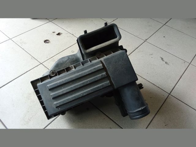 bontott VW GOLF V Légszűrő Ház