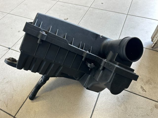 bontott VW GOLF V Légszűrő Ház