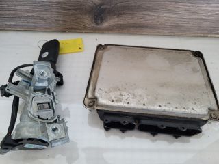 bontott VW GOLF V Motorvezérlő