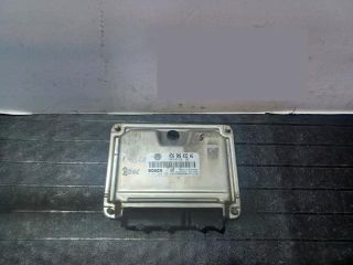 bontott VW GOLF V Motorvezérlő