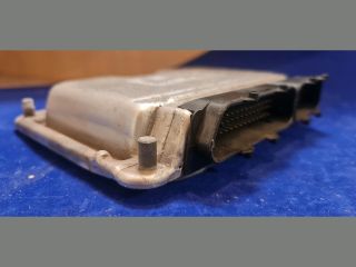 bontott VW GOLF V Motorvezérlő