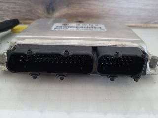 bontott VW GOLF V Motorvezérlő