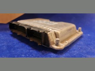bontott VW GOLF V Motorvezérlő