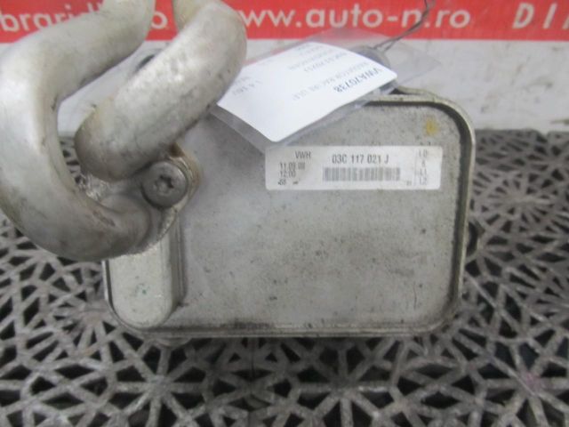 bontott VW GOLF V Olajhűtő