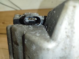 bontott VW GOLF V Olajteknő