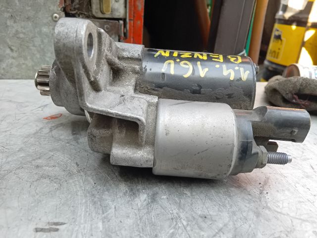 bontott VW GOLF V Önindító