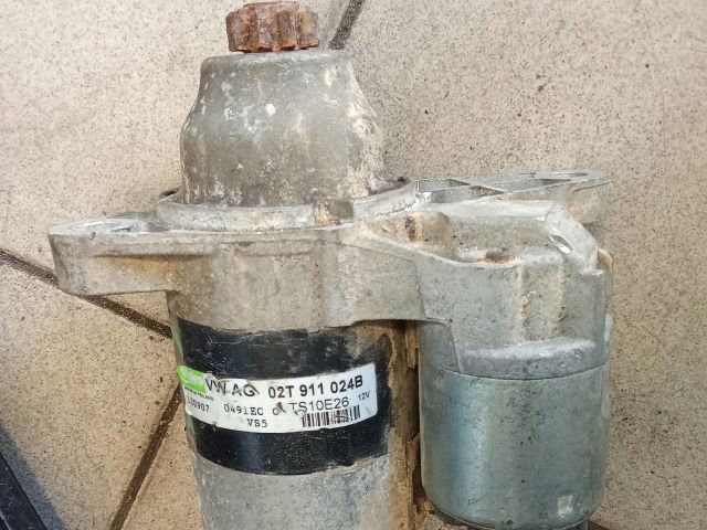 bontott VW GOLF V Önindító