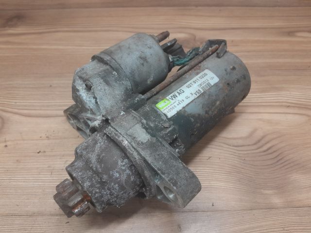 bontott VW GOLF V Önindító