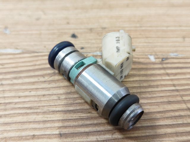 bontott VW GOLF V Porlasztó (1 db)