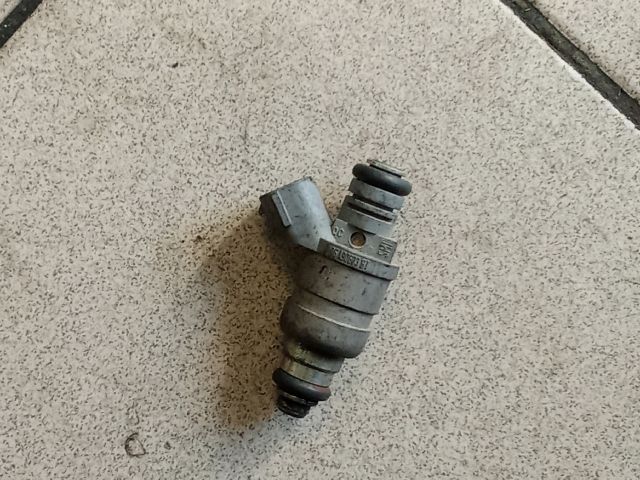 bontott VW GOLF V Porlasztó (1 db)