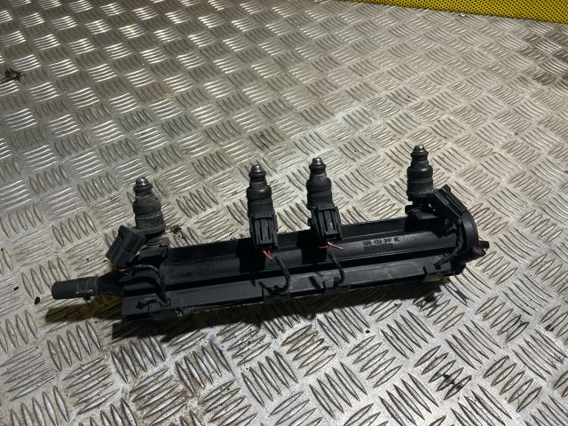 bontott VW GOLF V Porlasztó Sor / Híd