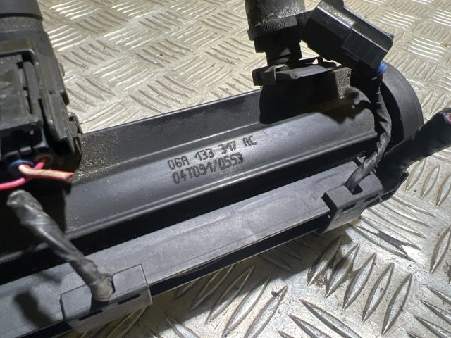 bontott VW GOLF V Porlasztó Sor / Híd