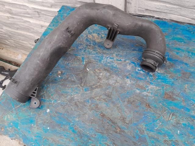 bontott VW GOLF V Turbócső