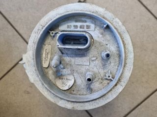 bontott VW GOLF V Üzemanyag Szivattyú