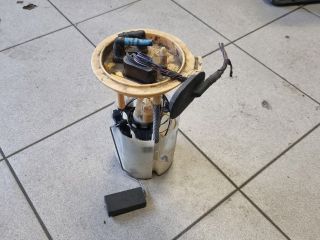 bontott VW GOLF V Üzemanyag Szivattyú