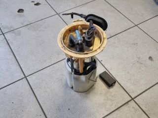 bontott VW GOLF V Üzemanyag Szivattyú