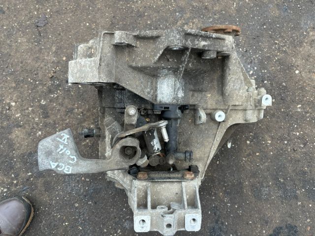 bontott VW GOLF V Váltó (Mechanikus)