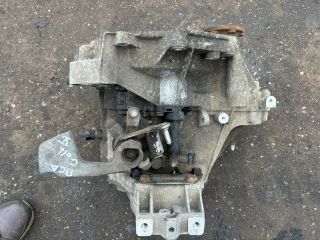 bontott VW GOLF V Váltó (Mechanikus)