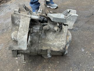 bontott VW GOLF V Váltó (Mechanikus)