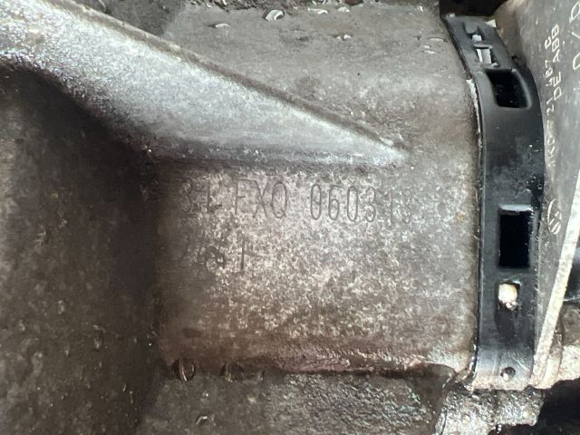 bontott VW GOLF V Váltó (Mechanikus)