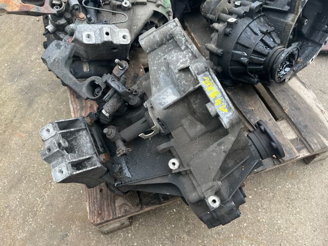 bontott VW GOLF V Váltó (Mechanikus)