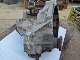 bontott VW GOLF V Váltó (Mechanikus)