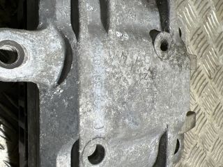 bontott VW GOLF V Váltó Tartó Bak (Pozíciófüggetlen)