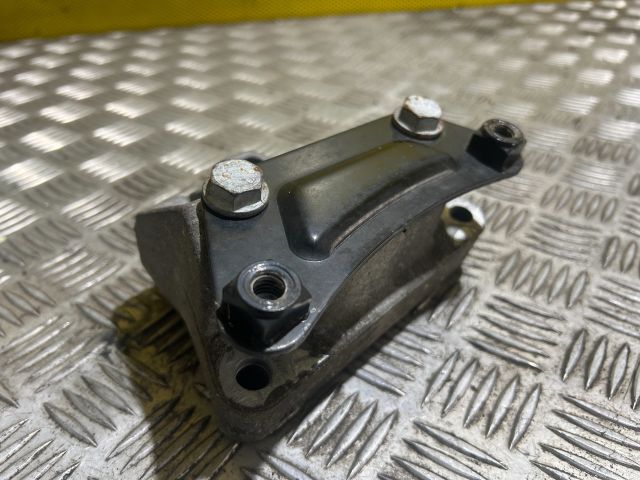 bontott VW GOLF V Váltó Tartó Bak (Pozíciófüggetlen)