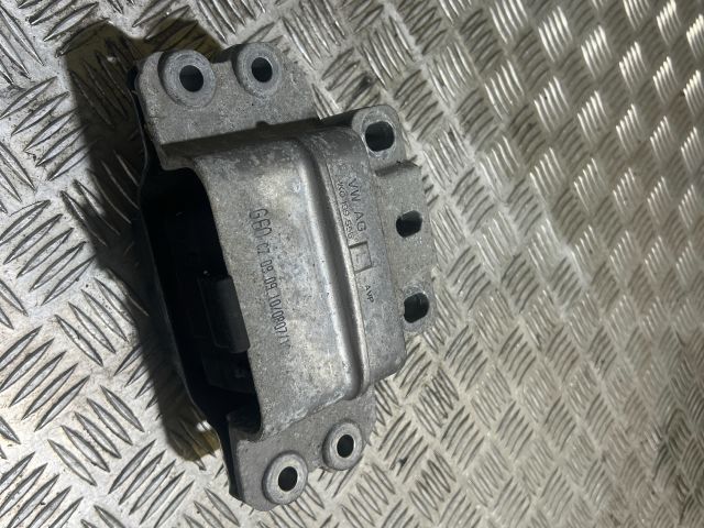 bontott VW GOLF V Váltó Tartó Bak (Pozíciófüggetlen)