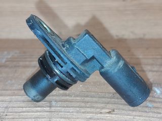 bontott VW GOLF V Vezérműtengely Fordulatszám Jeladó