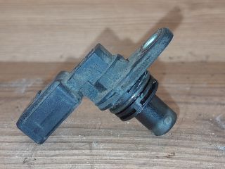 bontott VW GOLF V Vezérműtengely Fordulatszám Jeladó