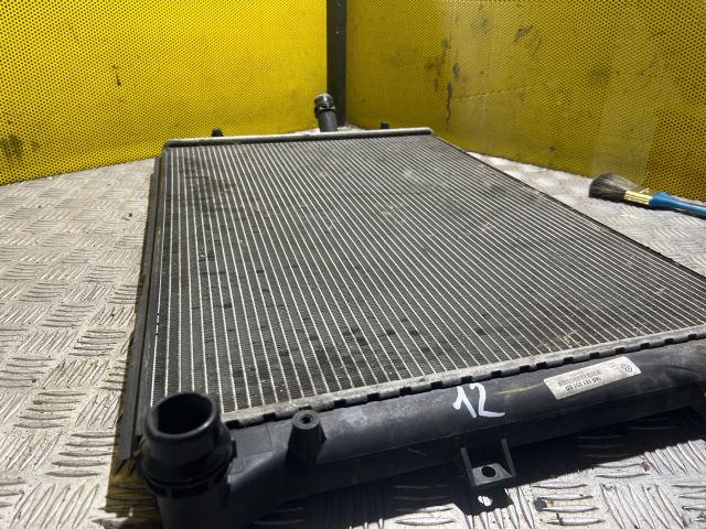 bontott VW GOLF V Vízhűtő Radiátor (Klímás)