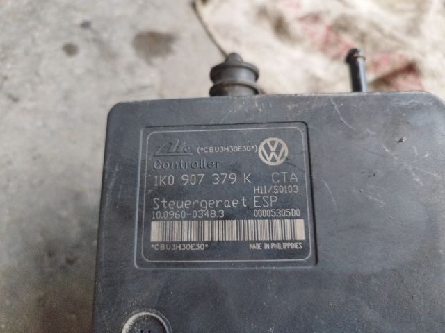 bontott VW GOLF V ABS Kocka