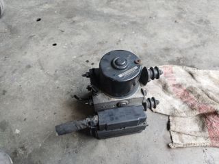 bontott VW GOLF V ABS Kocka