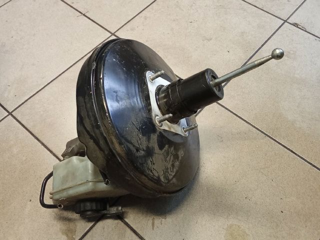 bontott VW GOLF V Fékrásegítő