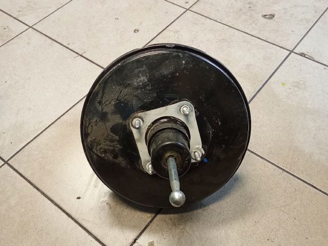 bontott VW GOLF V Fékrásegítő