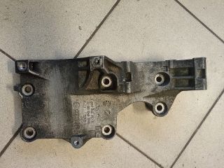 bontott VW GOLF V Generátor Tartó Bak