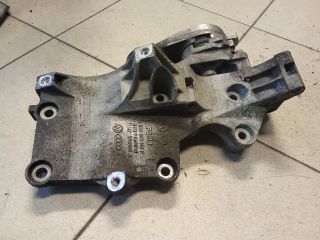 bontott VW GOLF V Generátor Tartó Bak