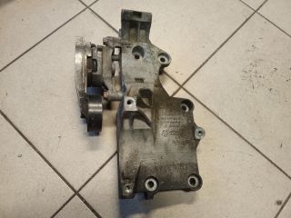 bontott VW GOLF V Generátor Tartó Bak