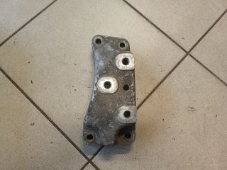 bontott VW GOLF V Motor Tartó Bak (Pozíciófüggetlen)